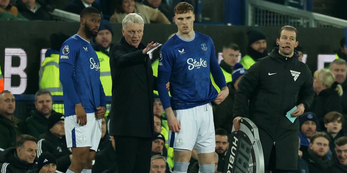 Not just O'Brien: Moyes is wasting Everton star in his current position