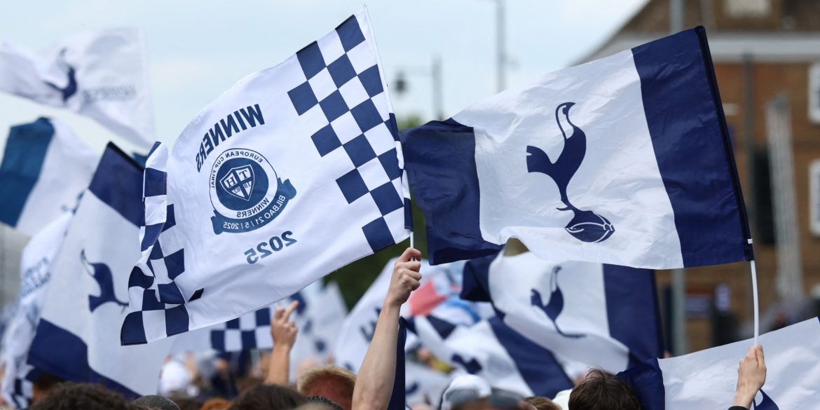 "It's done" – £80k-a-week attacker submits transfer request to join Tottenham