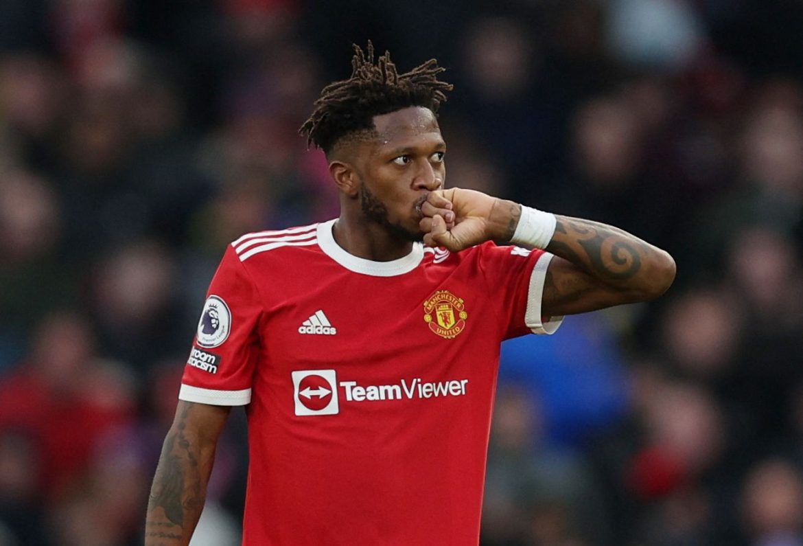 Man Utd: Fred saves the day v Leicester