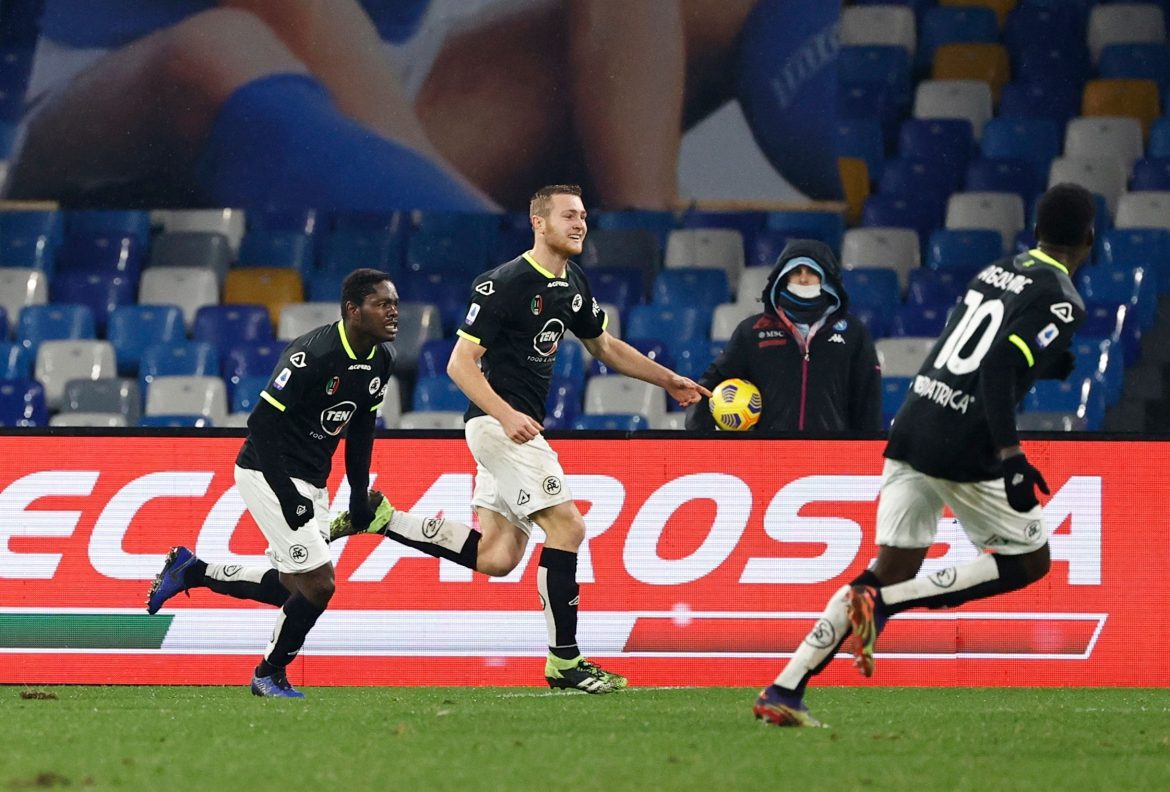 Leicester must swoop for Pobega