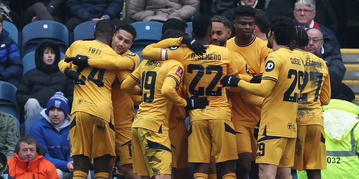 Wolves think "incredible" £49.5m star may now leave amid Man Utd interest